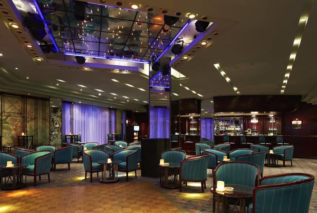 الغردقة أجنحة والشقق المفروشة من قبل ماريوت المظهر الخارجي الصورة The interior of the bar
